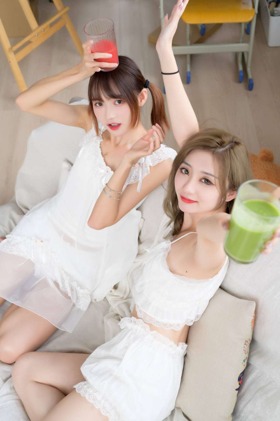 图片[3]-【免费】弹尤克里里的双马尾齐刘海女孩【35P】20024-街头图