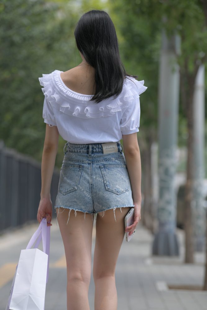 J2219 644P1V-23.3GB-街头图