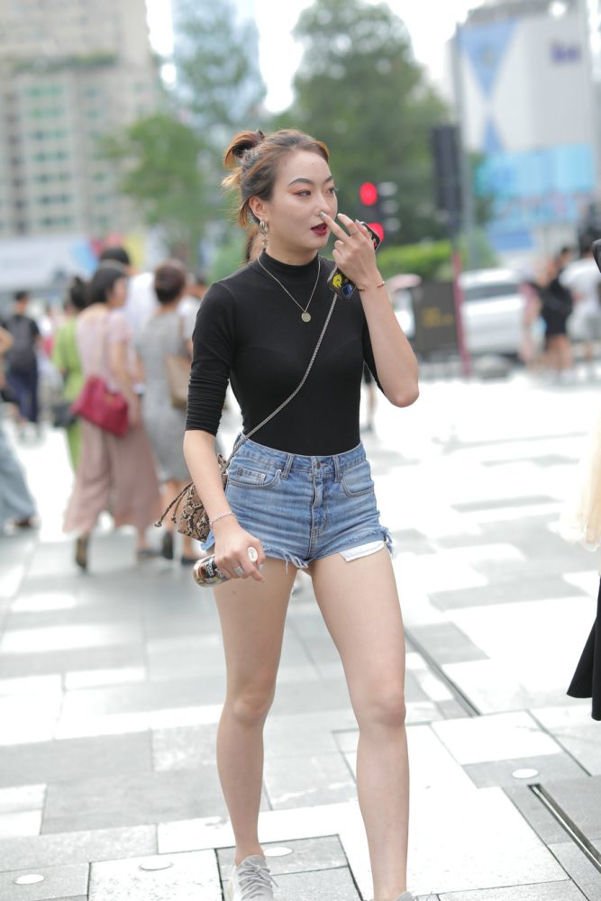 J2127 52P-399MB-街头图