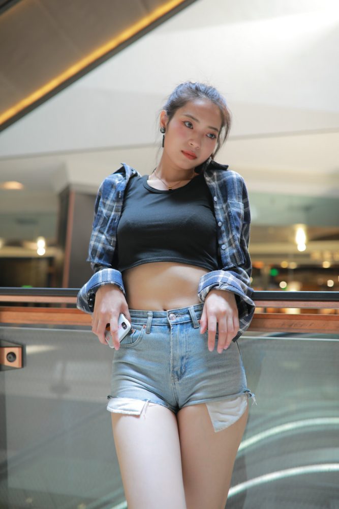 J2070 938P7V-24.1GB-街头图