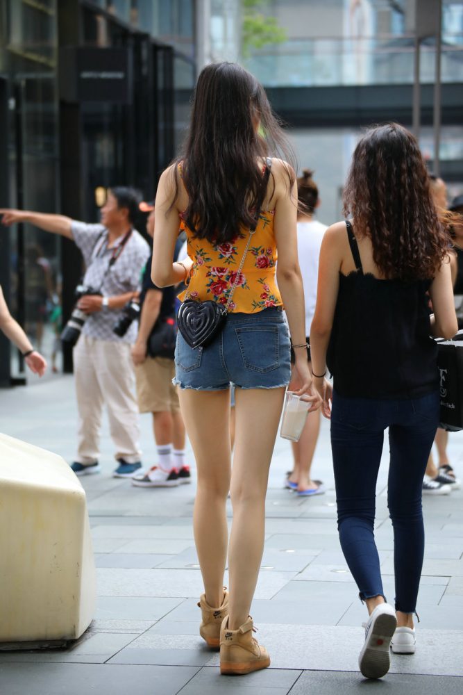 J2023 30P-255MB-街头图