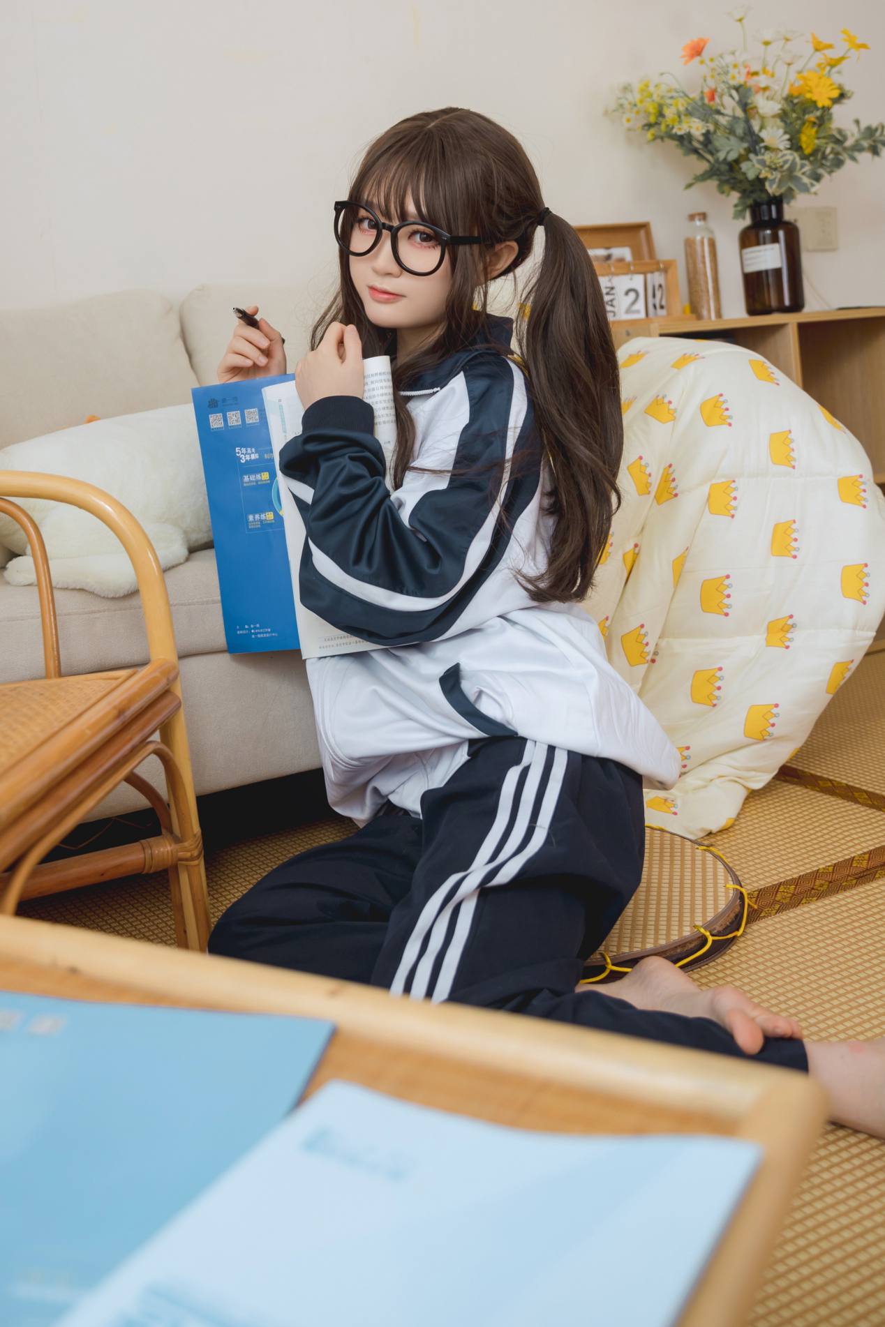 图片[4]-穿校服的双马尾女孩【64P】20010-街头图