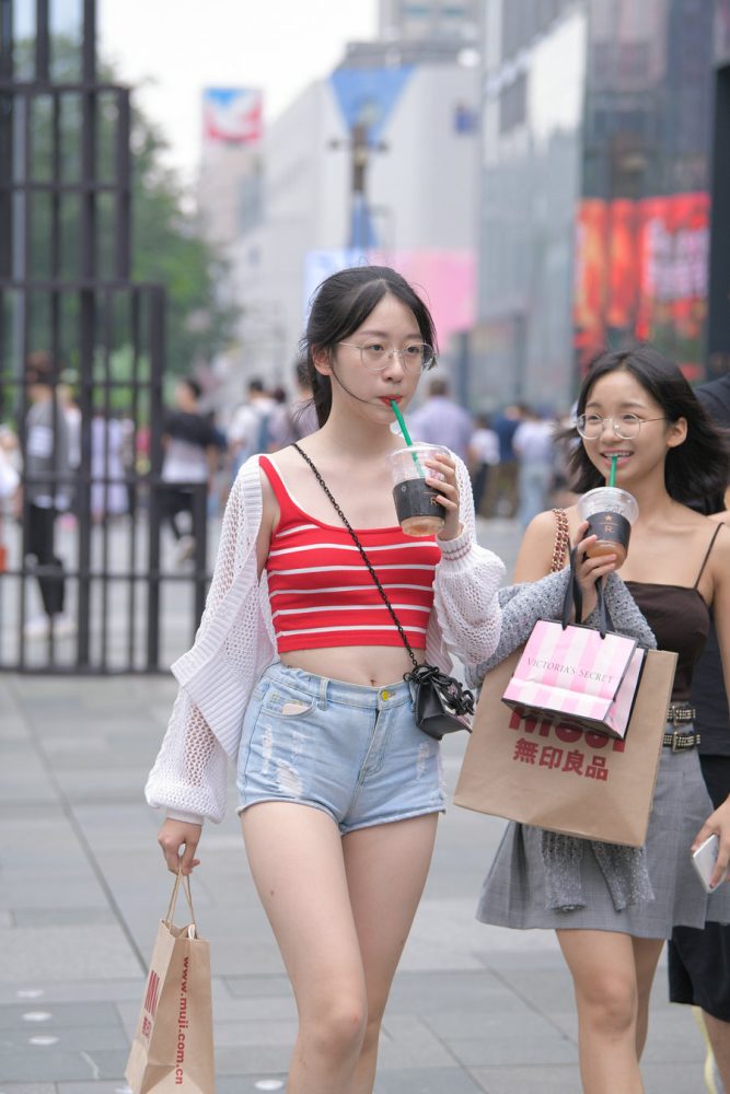 J4140 104P-872MB-街头图