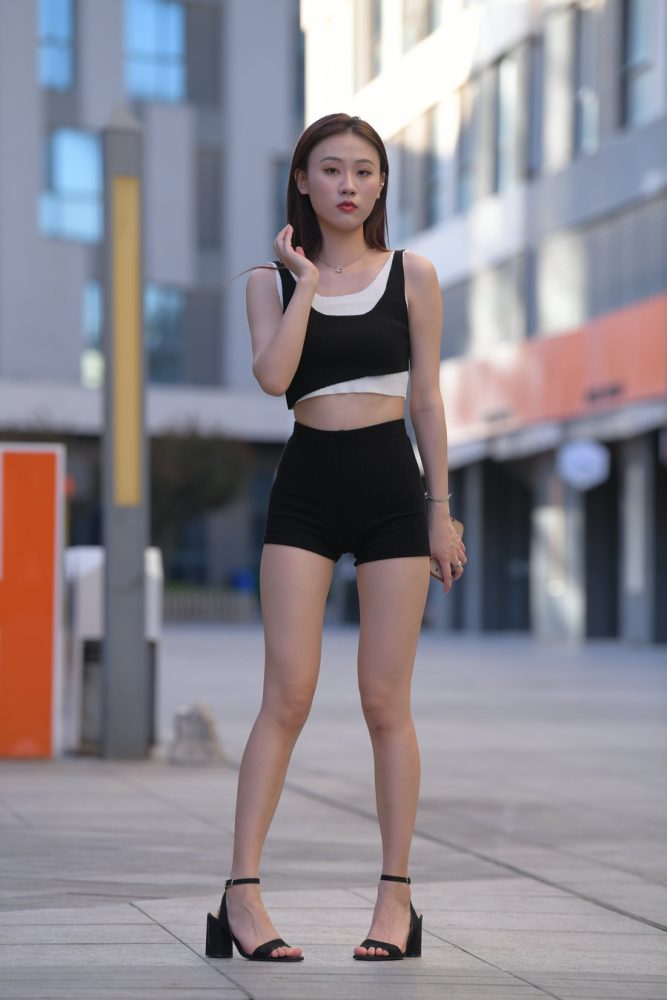 J3258 620P2V-32.4GB-街头图