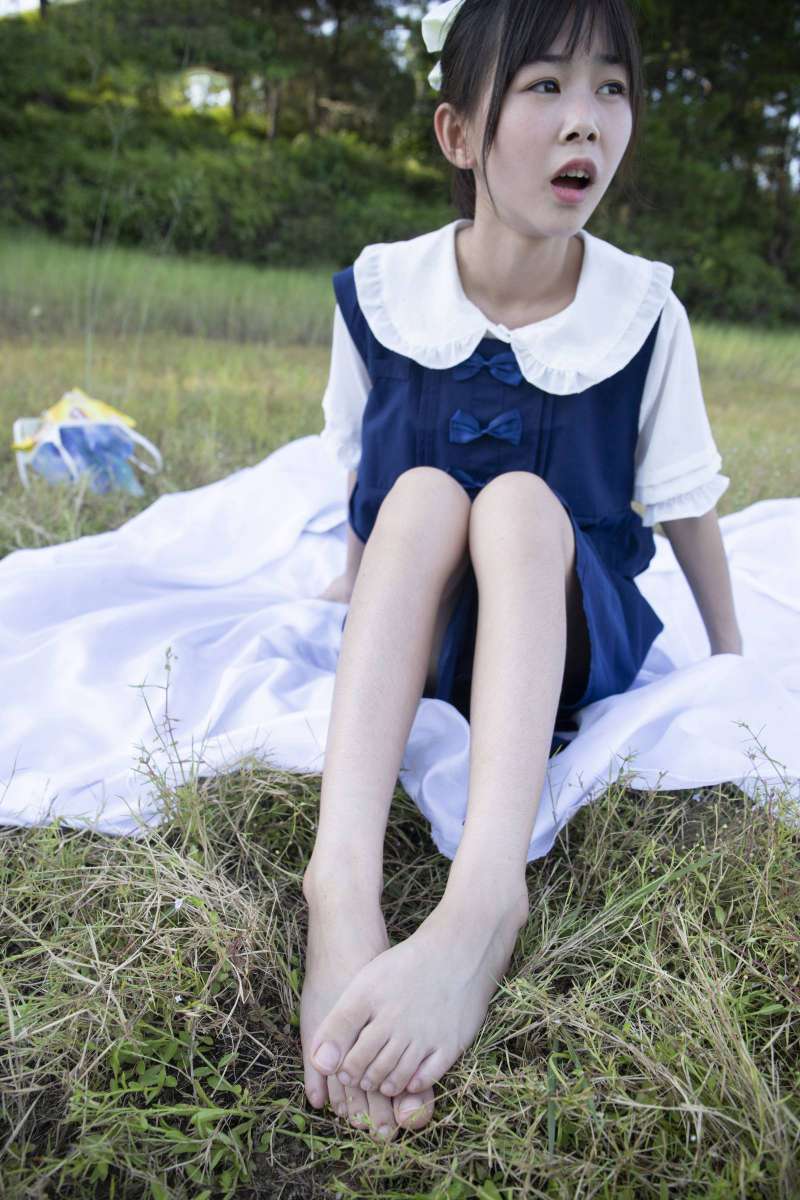 图片[1]-非常甜美的牛仔裙女孩【226P】20021-街头图