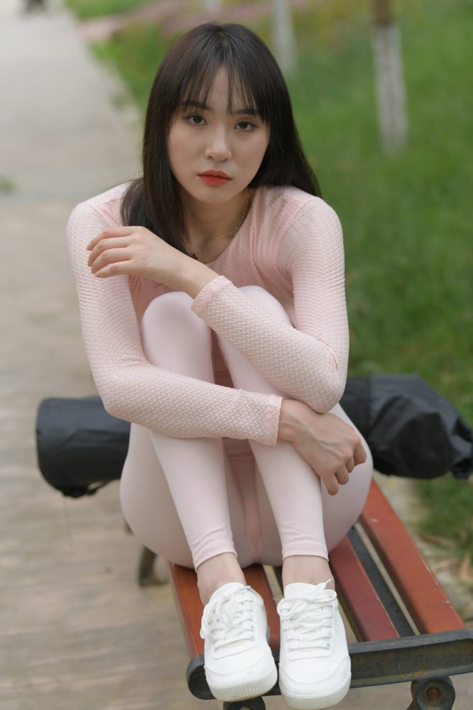图片[1]-粉粉的瑜伽裤女孩太可爱了 J2090 854P1V-30.4GB-街头图