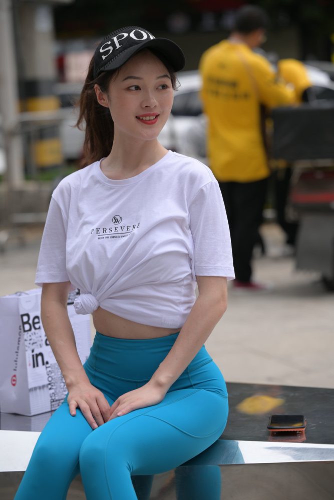 图片[2]-蓝色瑜伽裤阳光女孩J2095 611P1V-21.8GB-街头图