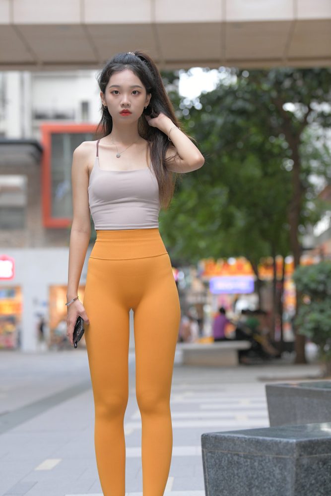 超级可爱的橘黄瑜伽裤女孩J3030 801P1V-28.0GB-街头图