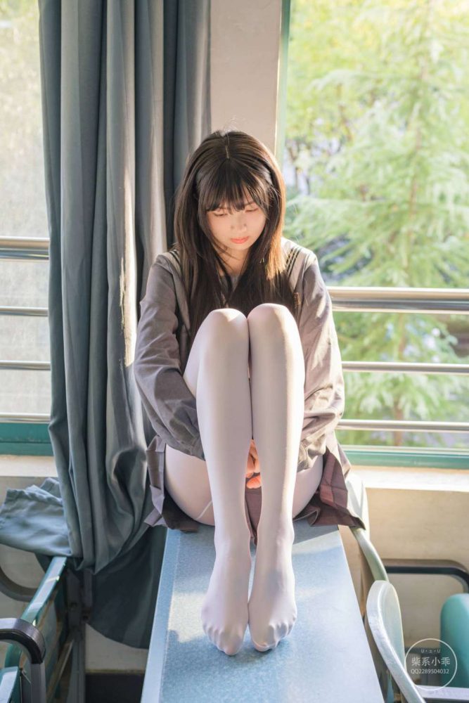 白丝清纯少女真的太可爱了【60P】20001-街头图