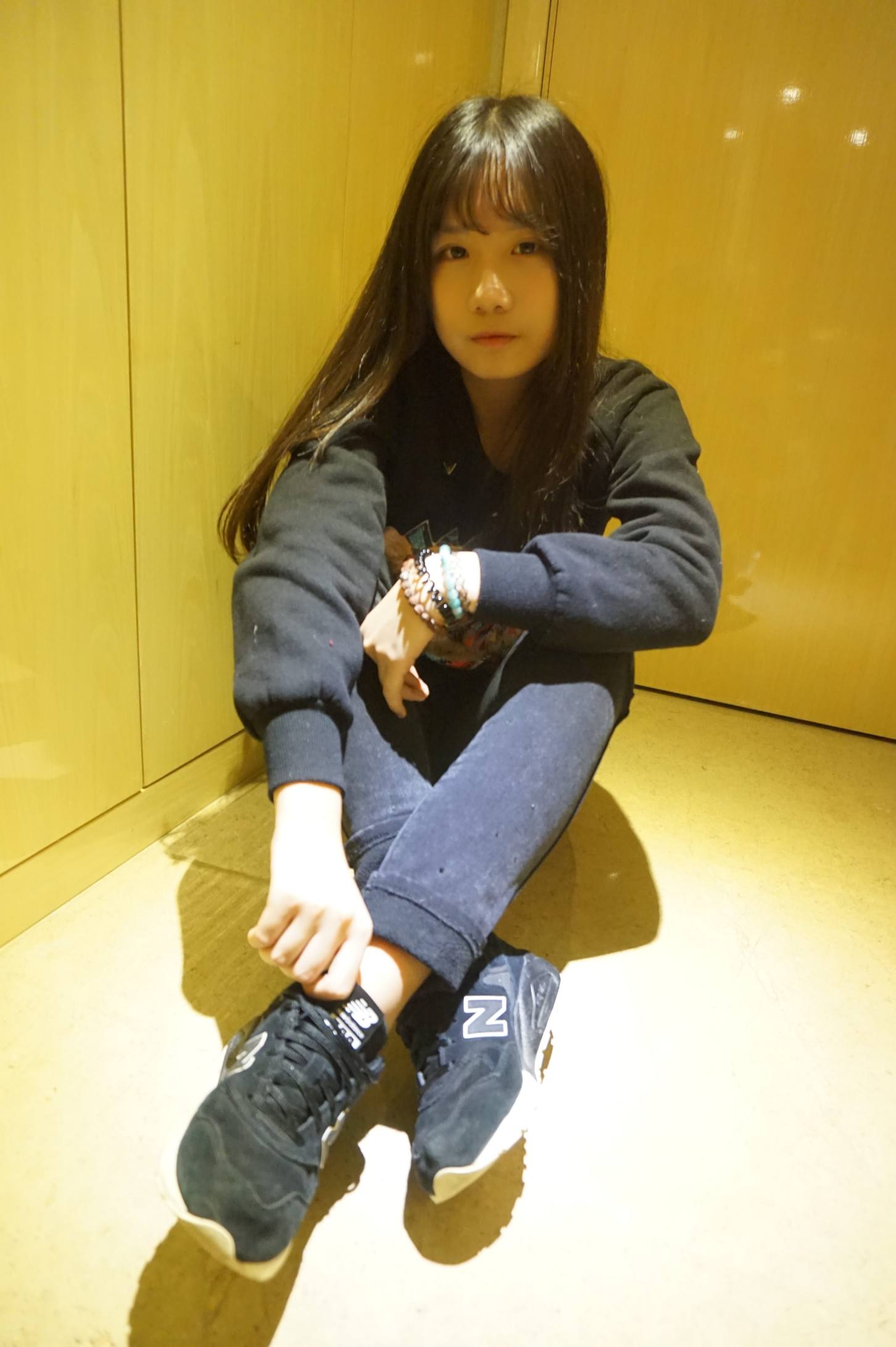 图片[2]-齐刘海的长发女孩【70P】20016-街头图