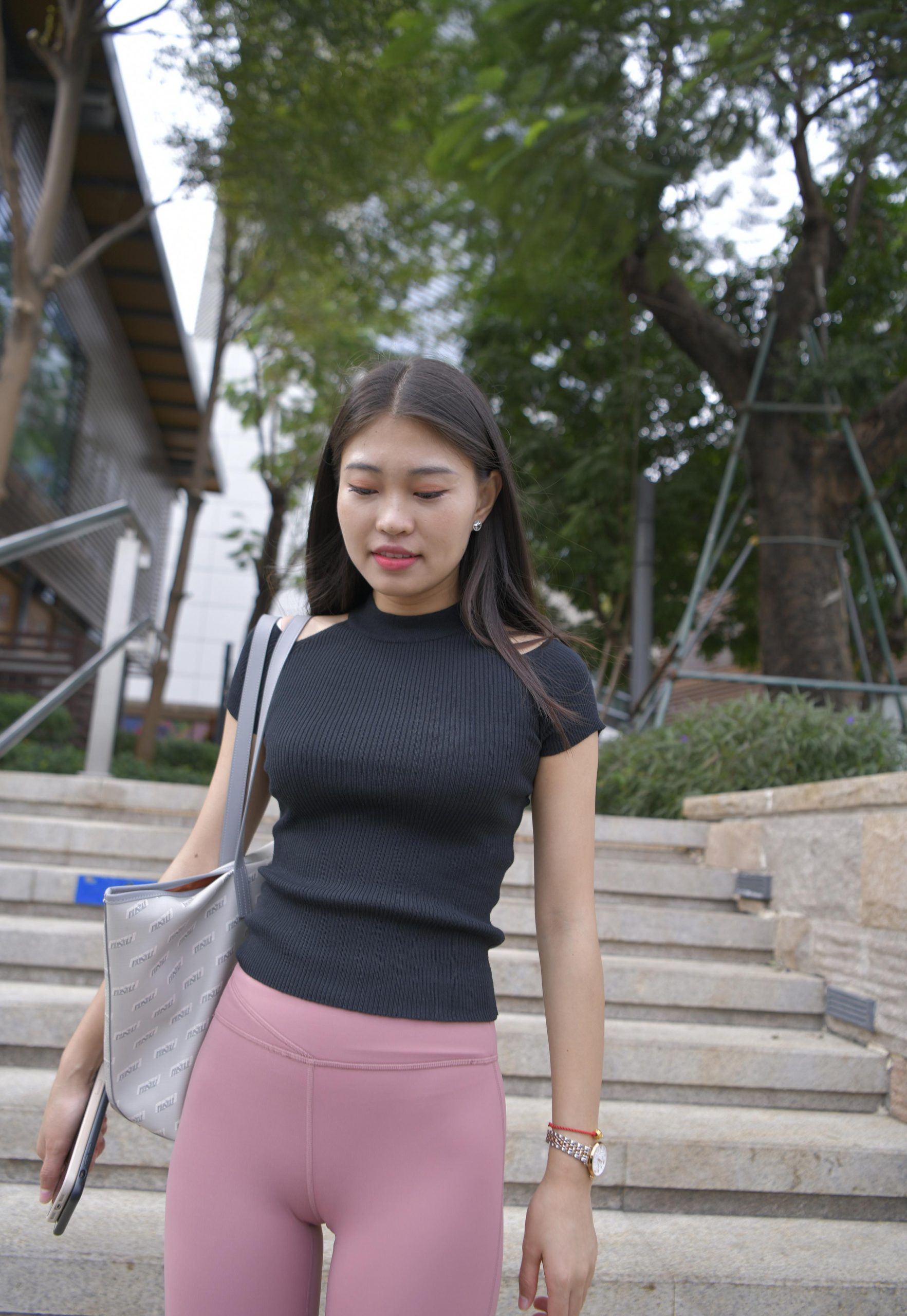 图片[2]-走在街头的瑜伽裤小女人 J1530 213P1V-9.18GB-街头图