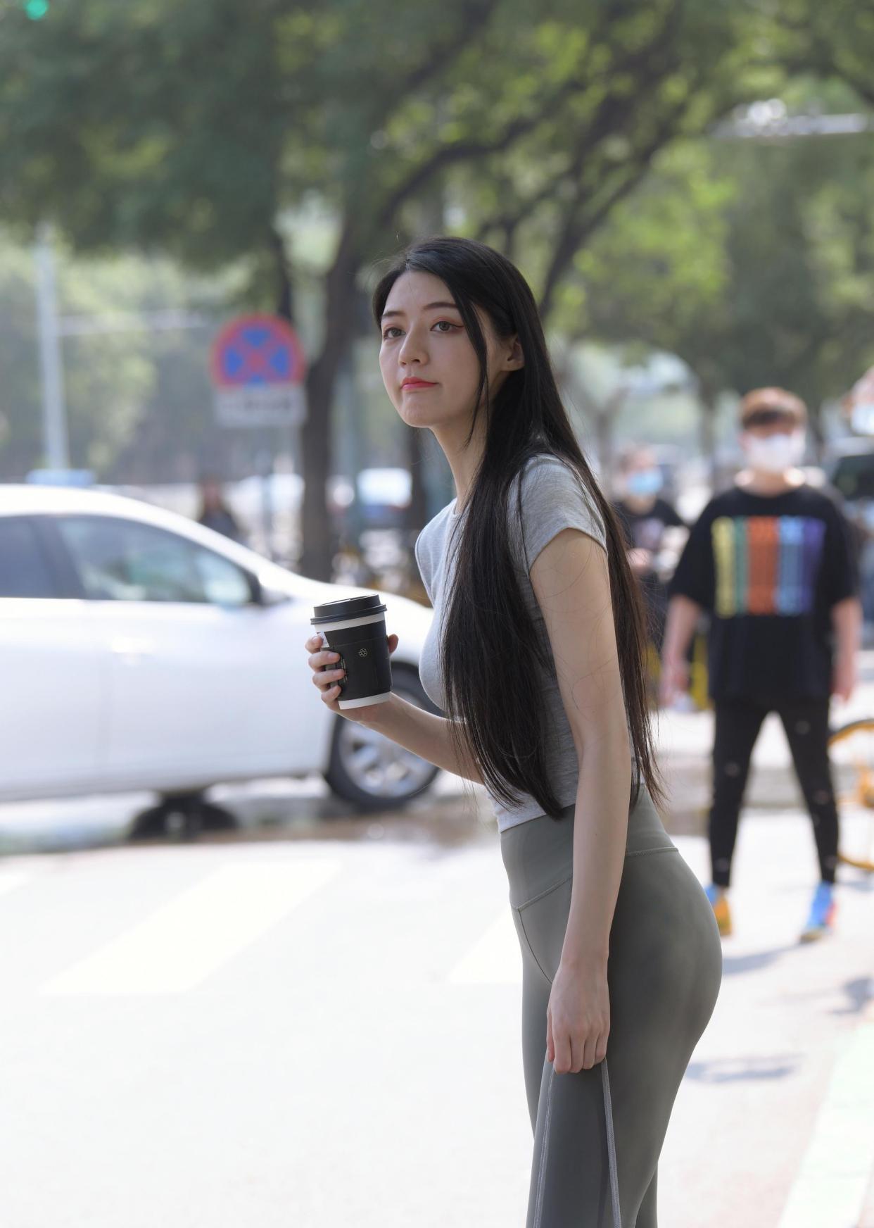 图片[3]-在外面逛街的瑜伽裤女孩J2240 449P1V-16.7GB-街头图