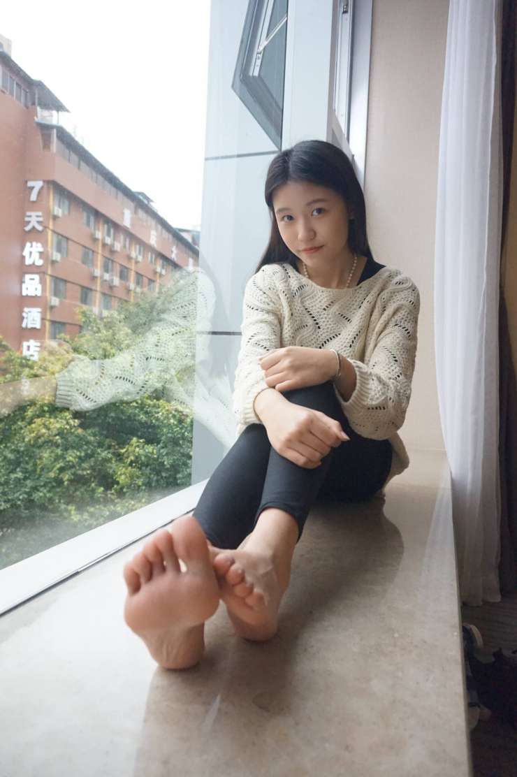 图片[3]-眼神很清澈的赤脚女孩【59P】20020-街头图