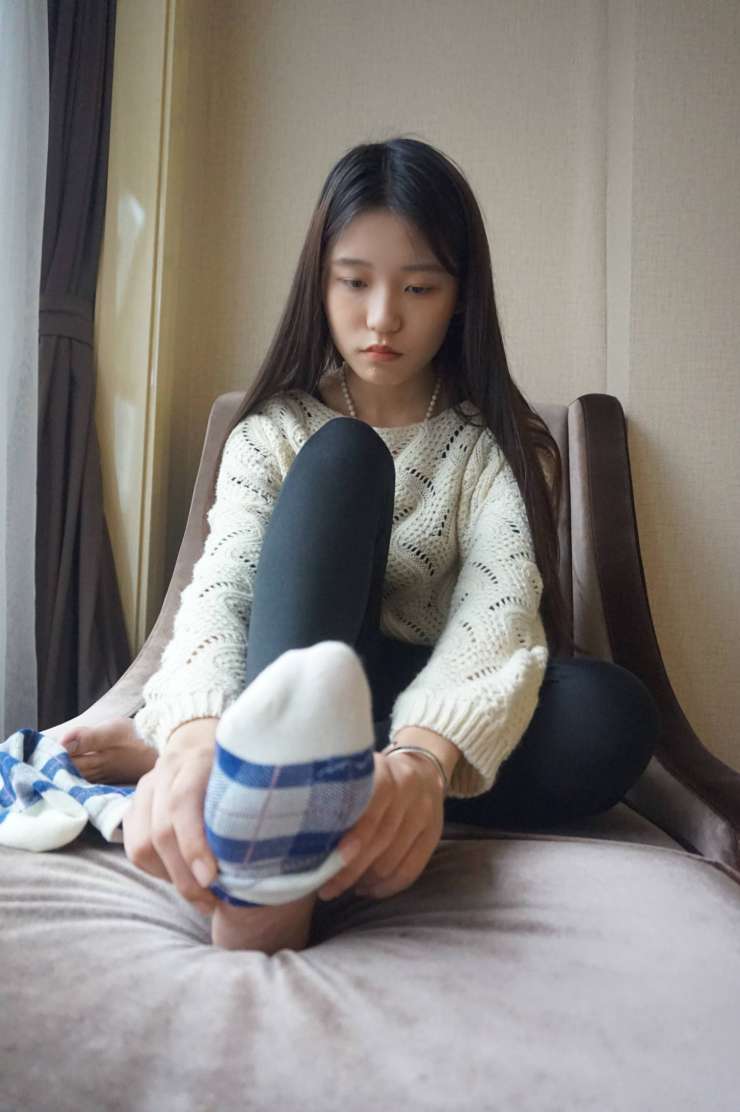 图片[5]-眼神很清澈的赤脚女孩【59P】20020-街头图