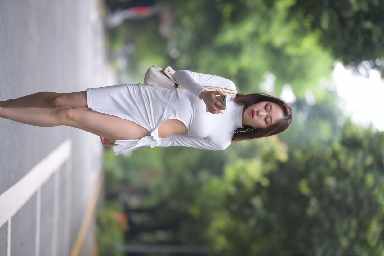 图片[4]-非常精致的侧边裙姑娘，忒好看了！【299P】00017-街头图