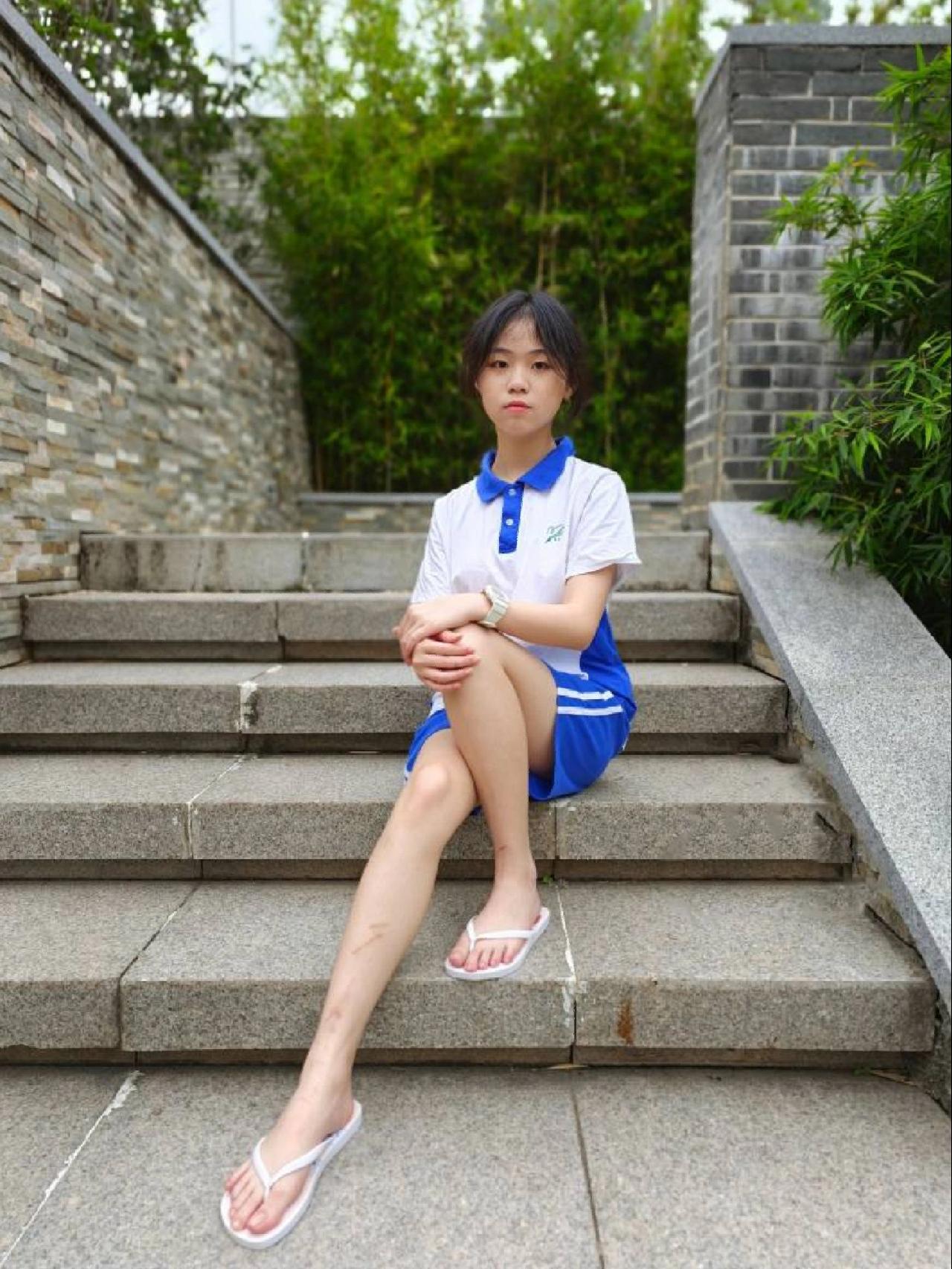 图片[3]-穿校服非常清纯的小姑娘【49P】20003-街头图