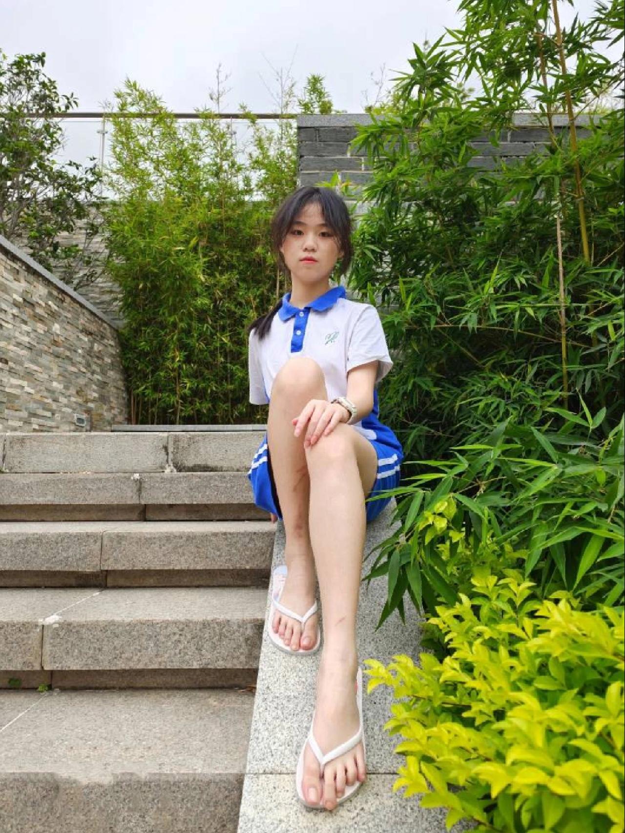 图片[4]-穿校服非常清纯的小姑娘【49P】20003-街头图