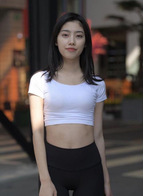 图片[3]-这背景简直太美了 J1412 664P1V-19.4GB-街头图