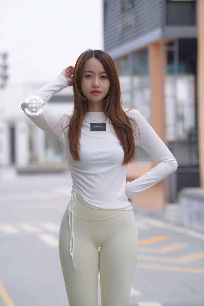 图片[4]-漂亮的白色瑜伽裤女孩 J1441 696P1V-21.4GB-街头图